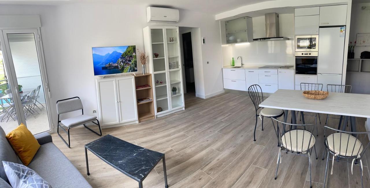 Delux Apartament Salou Esterno foto